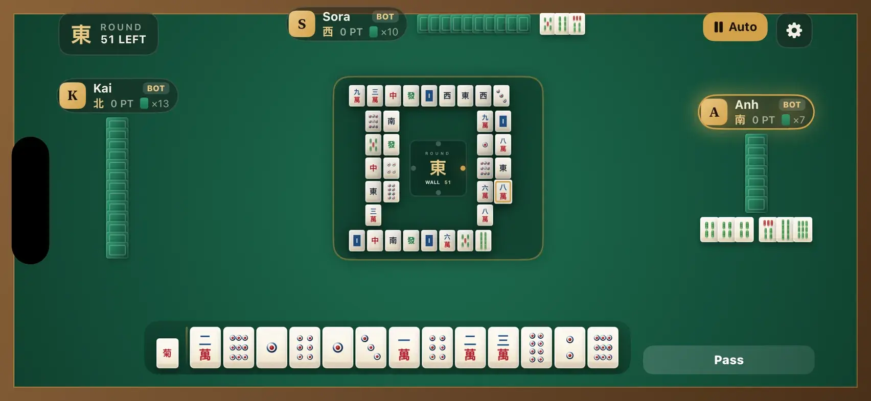 A Mahjong Versus game in progress: the four-player table with the wall, the discard pool, three opponents and your own 13-tile hand along the bottom.